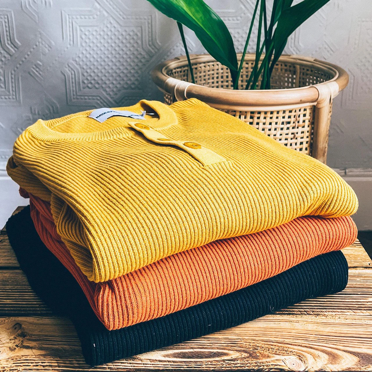 Caine Ribbed Grandad Top (Rust) - Image 15